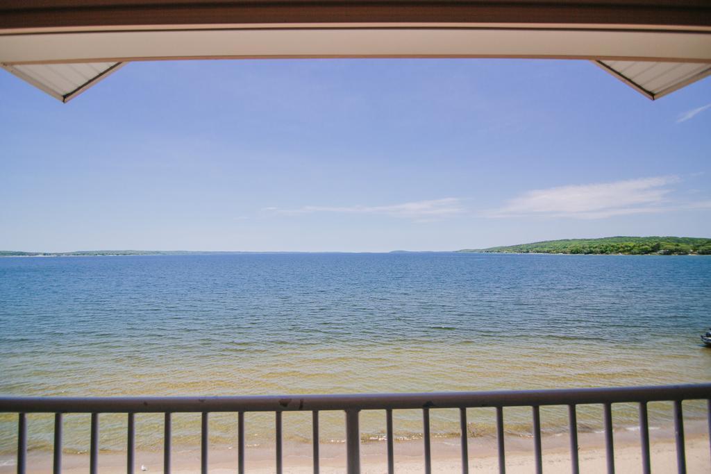 Bayshore Resort Traverse City Exterior foto